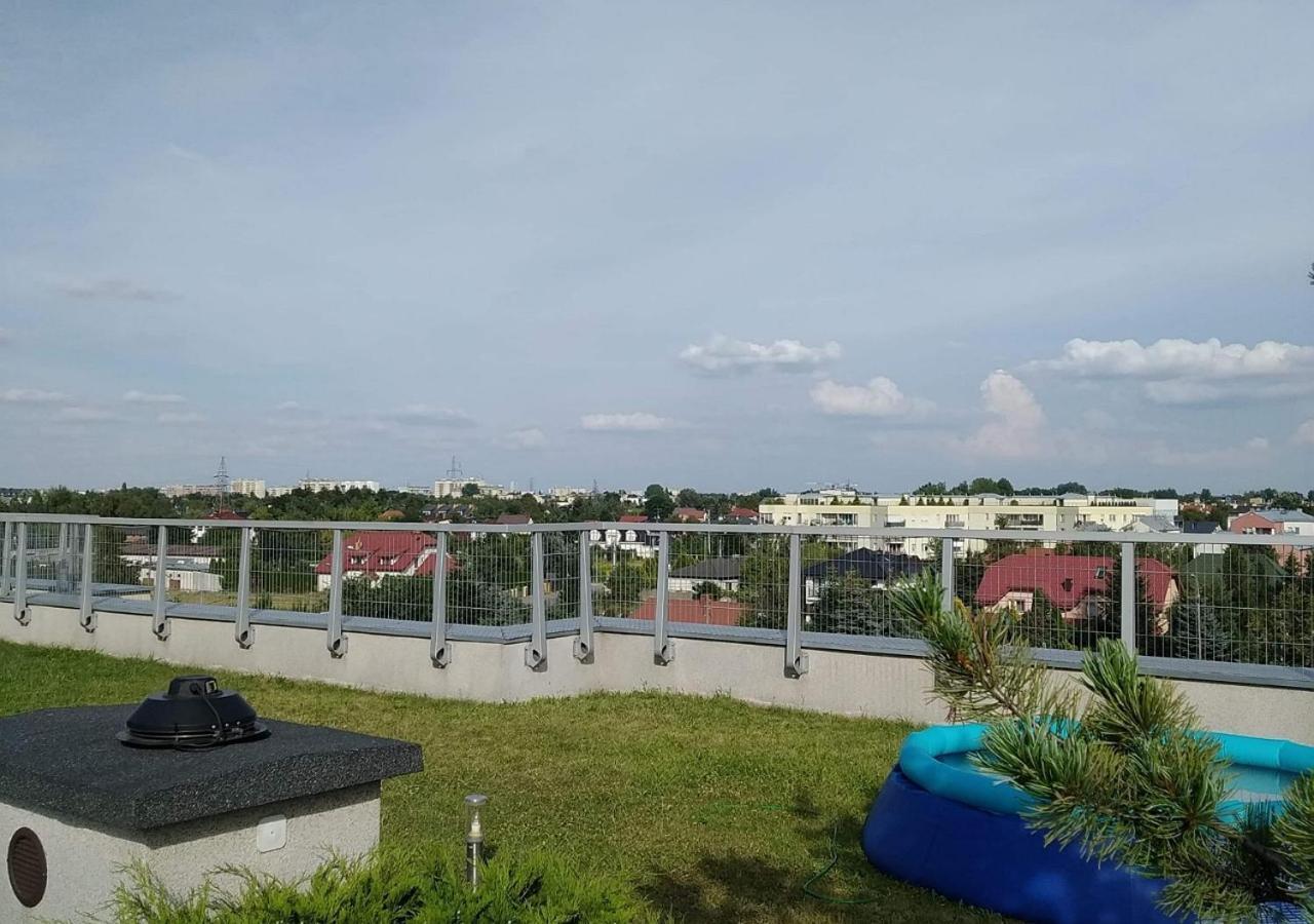 Sunny Penthouse With Roof Gardens Overlooking The Warsaw Palace Of Culture Pruszkow Luaran gambar