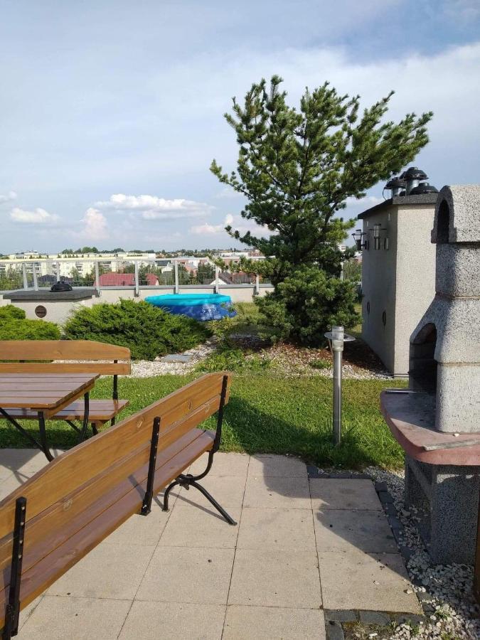 Sunny Penthouse With Roof Gardens Overlooking The Warsaw Palace Of Culture Pruszkow Luaran gambar